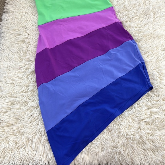 Susana Monaco COLORBLOCKED MINI DRESS - Picture 5 of 9